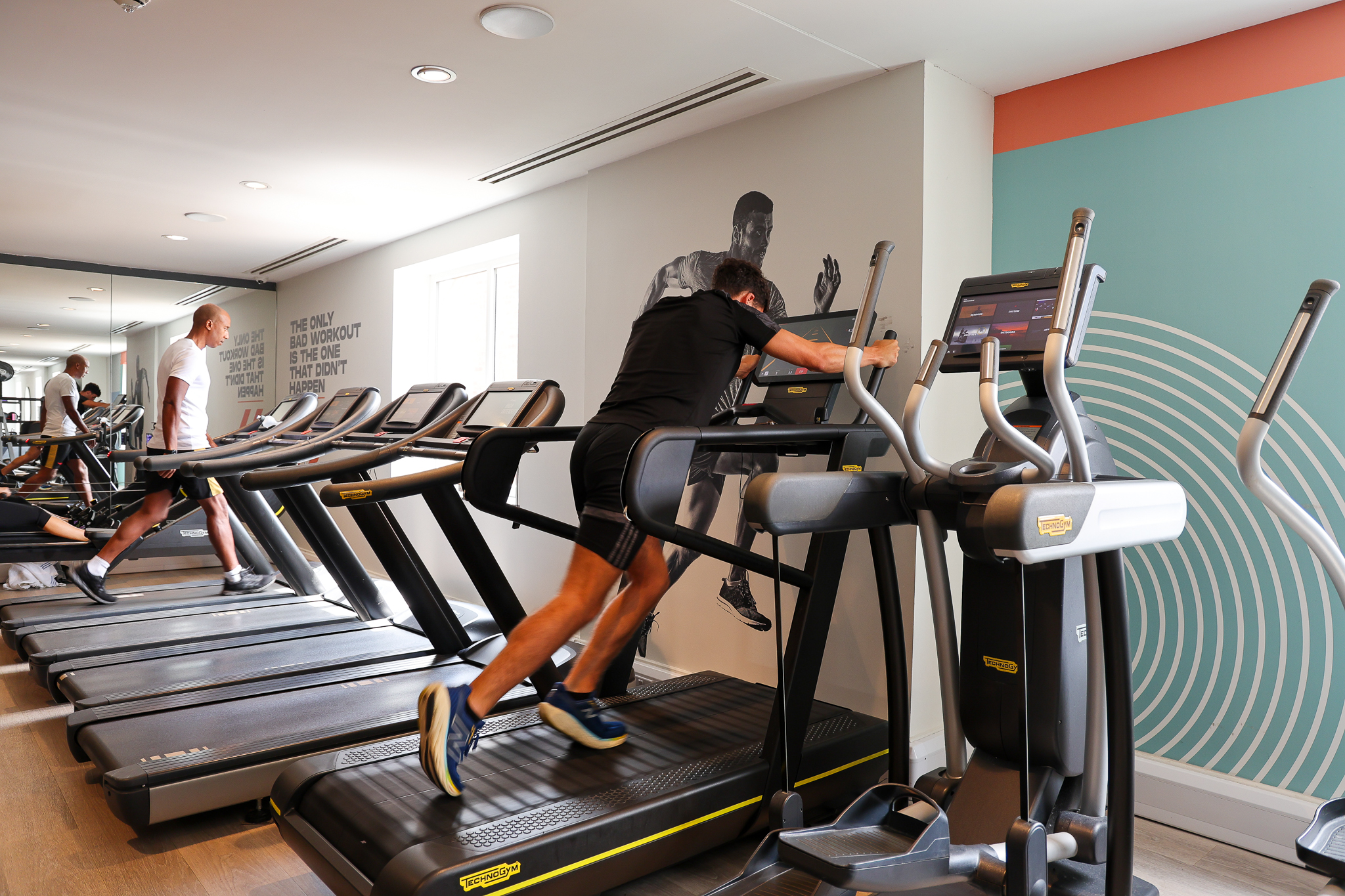 Get Hyrox-Ready by training in our gym